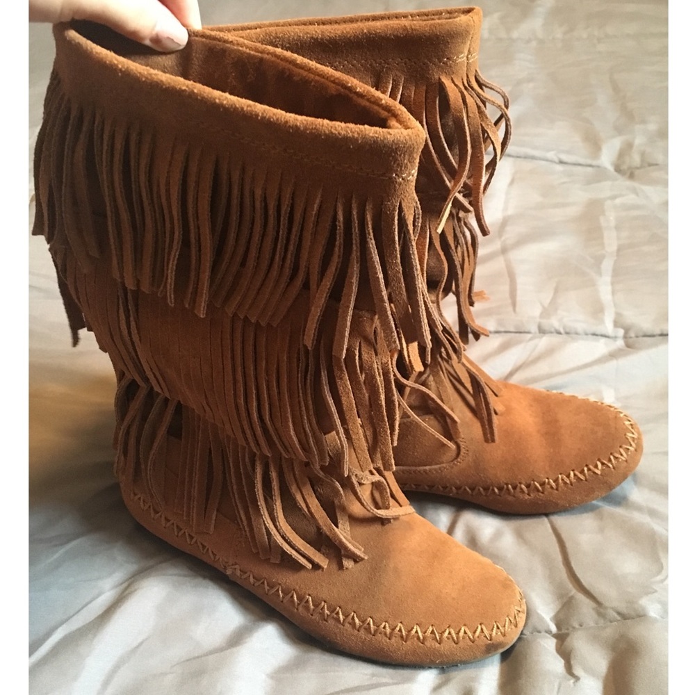 Mudd fringe chestnut boots